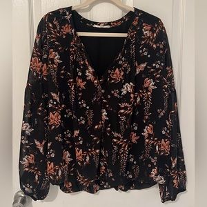 My Danielle flower Top